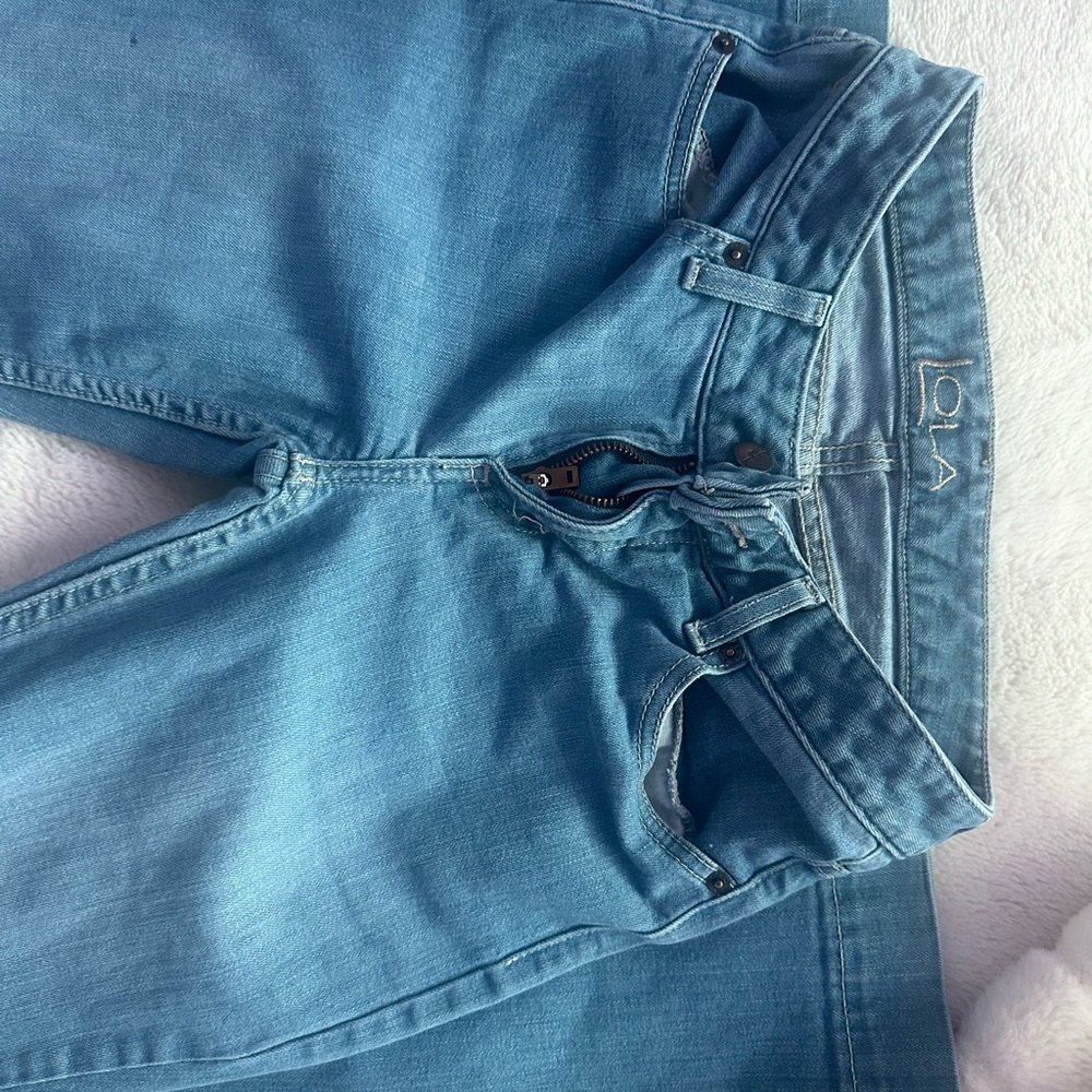 High Rise Blue Jeans - Picture 2 of 3
